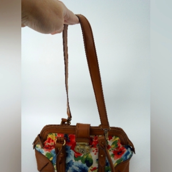 Etienne Aigner Sweet Linen Floral Spring Tan Vegan Handbag Crossbody Strap Bag - Picture 6 of 14